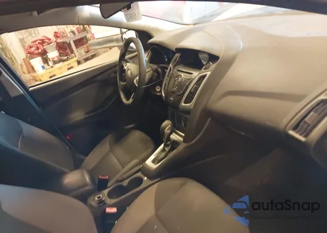 2012 Ford Focus Se z USA, uszkodzony, nr VIN 1FAHP3F21CL332952